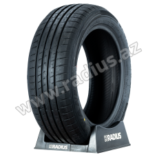 SA305 215/55 R17